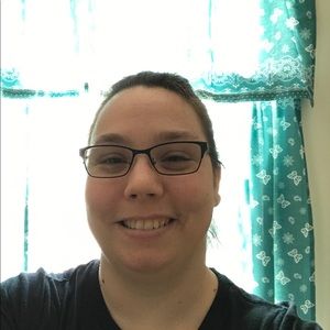 Meet your Posher, Leisha